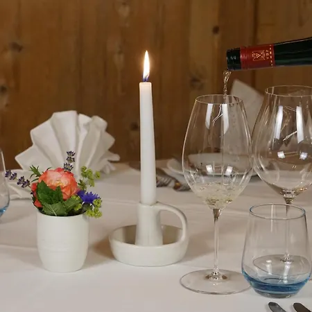 Herrnhaus Мини-отель *