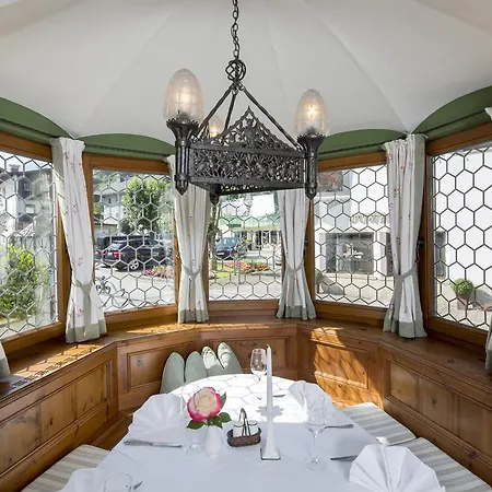 Herrnhaus Inn *