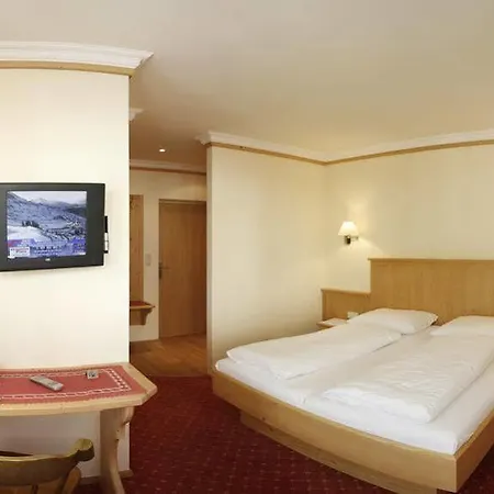 Herrnhaus Inn *